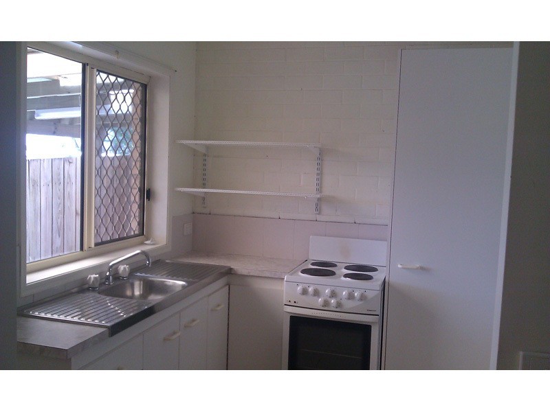 2/159 Pappas Way, Carrara QLD 4211