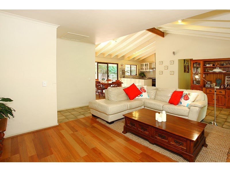 113 Clagiraba Road, Clagiraba QLD 4211