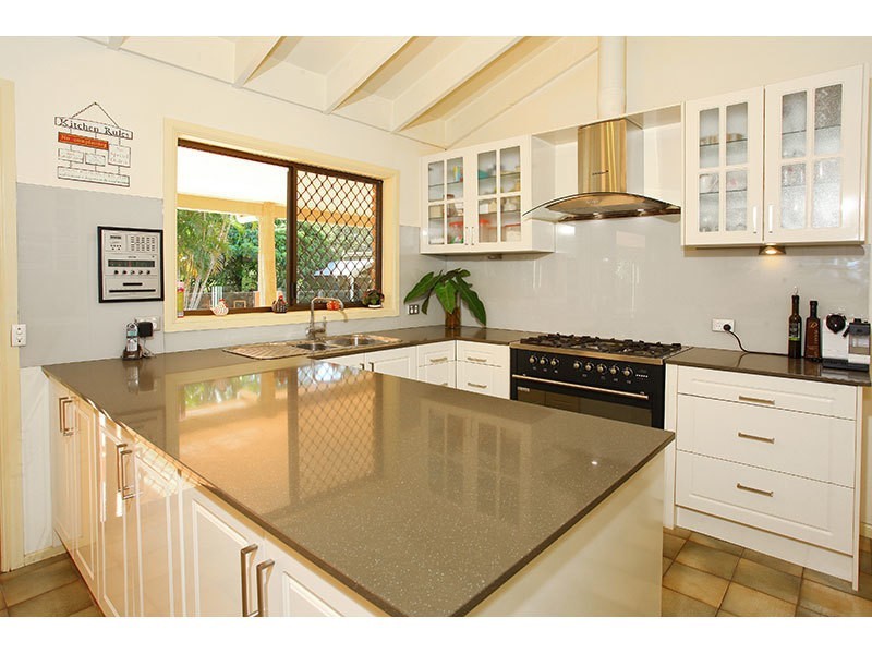 113 Clagiraba Road, Clagiraba QLD 4211