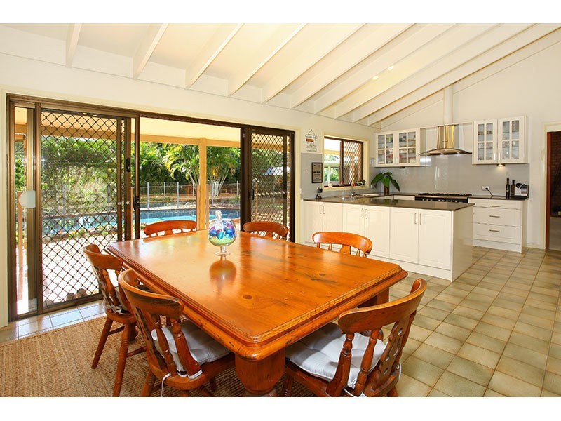 113 Clagiraba Road, Clagiraba QLD 4211