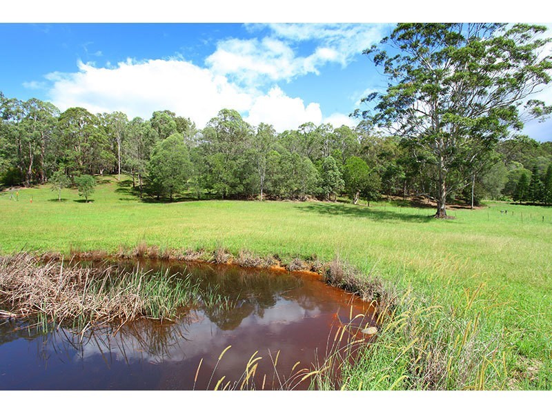 113 Clagiraba Road, Clagiraba QLD 4211