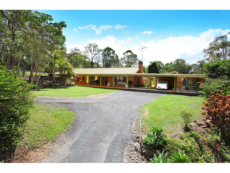 113 Clagiraba Road, Clagiraba QLD 4211