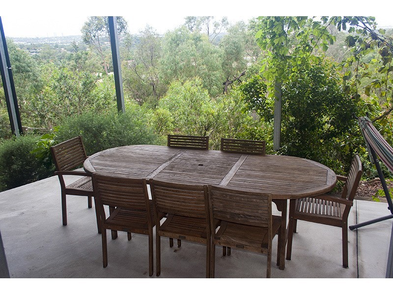 30 Convery Crescent, Highland Park QLD 4211