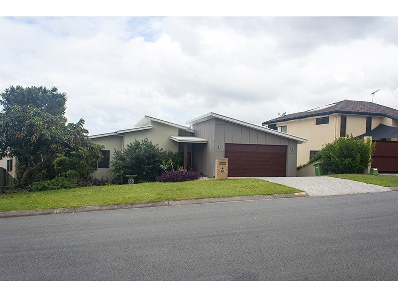 30 Convery Crescent, Highland Park QLD 4211