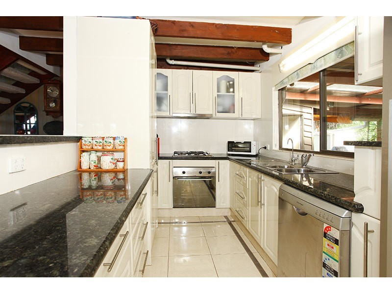 423 Clagiraba Road, Mount Nathan QLD 4211