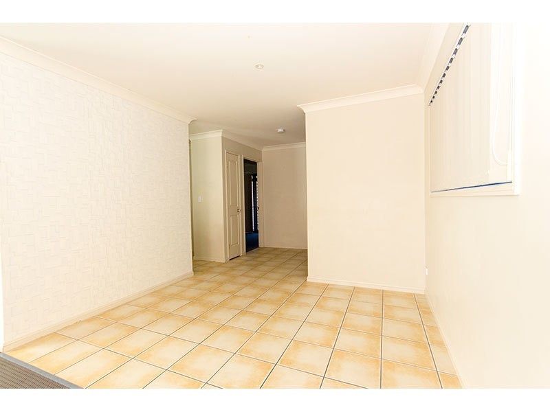 2/86 Kincaid Drive, Highland Park QLD 4211