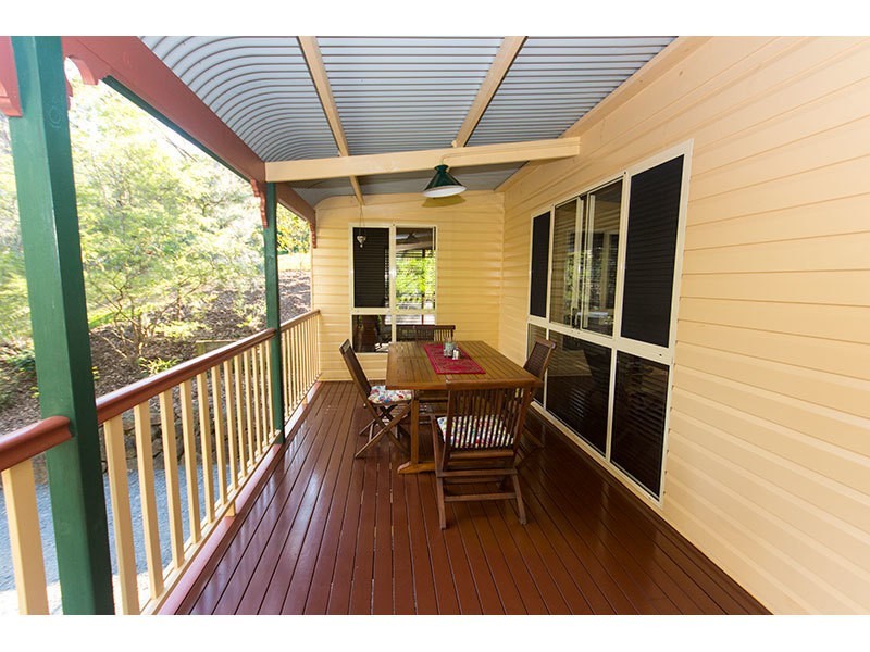 9-11 The Oval Drive, Mount Nathan QLD 4211