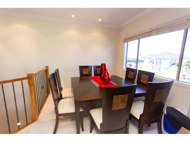 12 Ridgeline Way, Highland Park QLD 4211