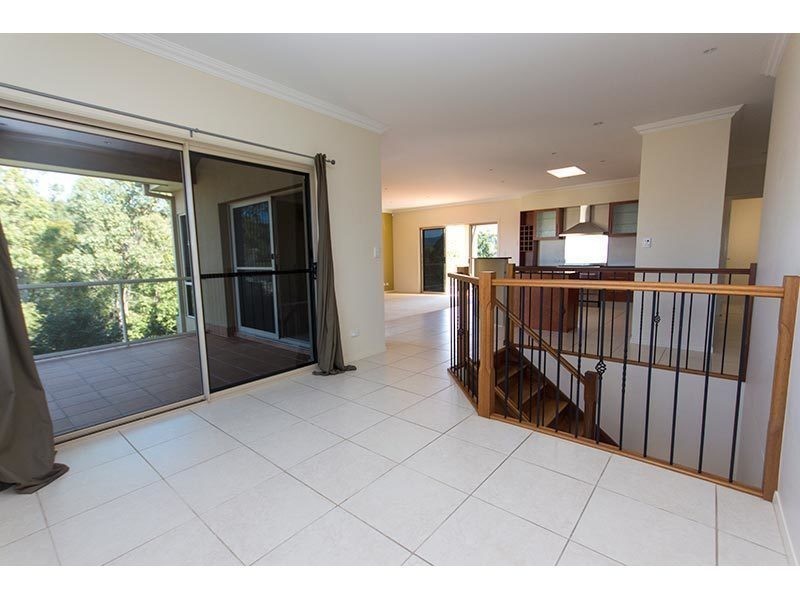 12 Ridgeline Way, Highland Park QLD 4211