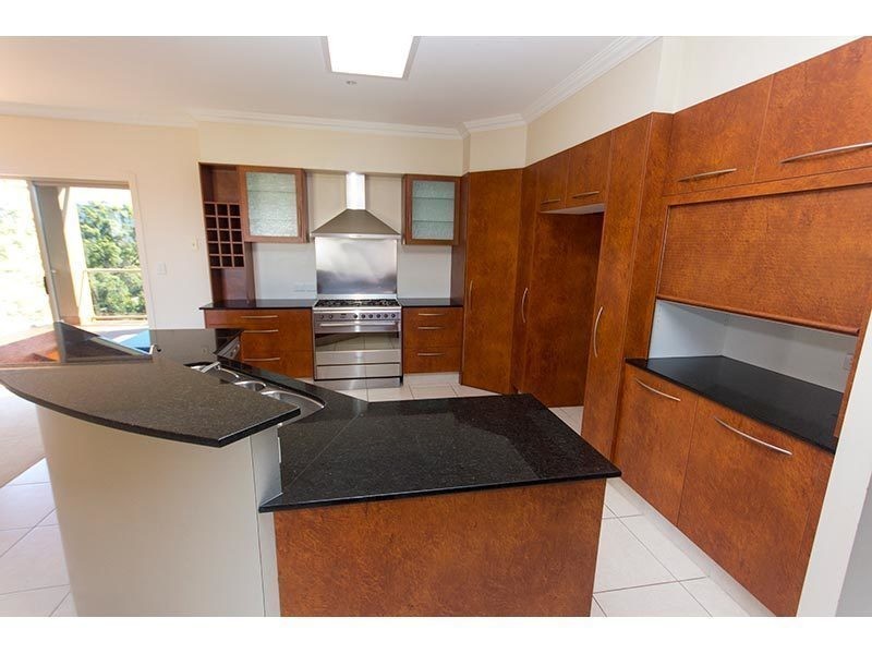 12 Ridgeline Way, Highland Park QLD 4211