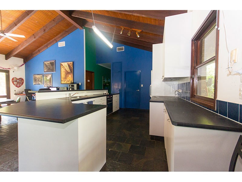 18 Winderadeen Court, Nerang QLD 4211