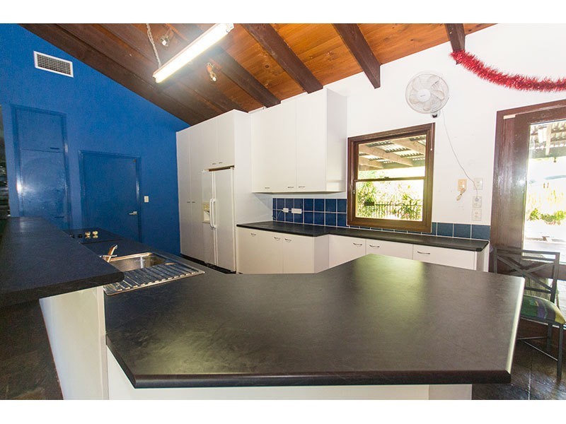 18 Winderadeen Court, Nerang QLD 4211