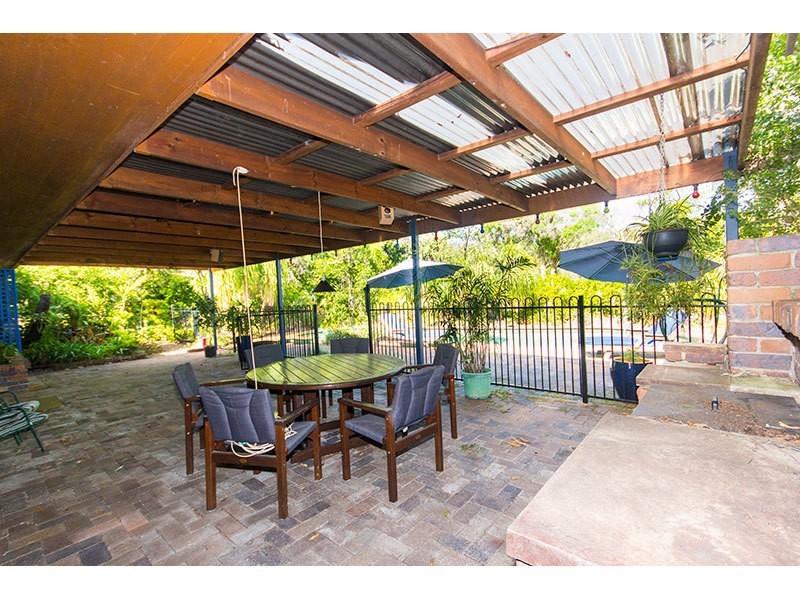 18 Winderadeen Court, Nerang QLD 4211