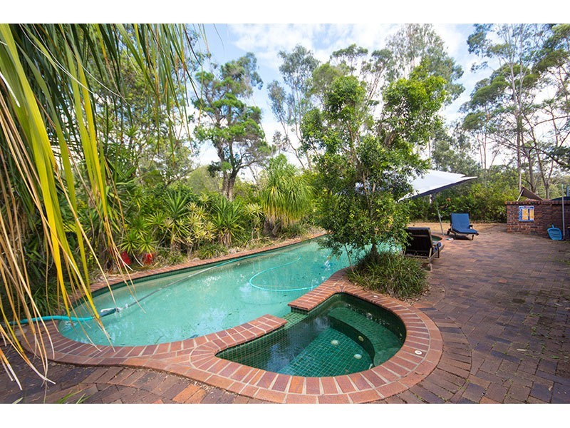 18 Winderadeen Court, Nerang QLD 4211