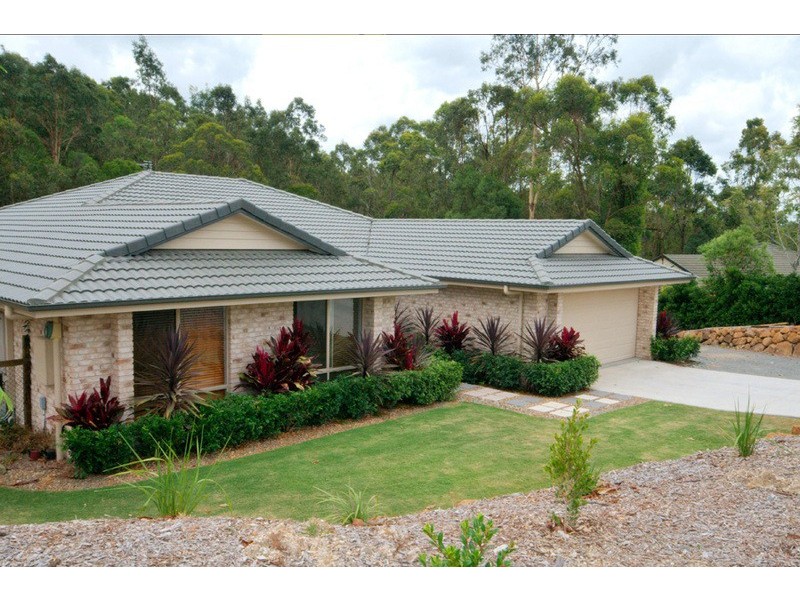 9 Barlee Place, Maudsland QLD 4210