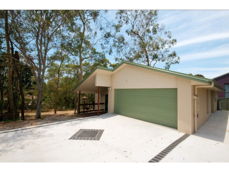 8a Marla Way, Carrara QLD 4211