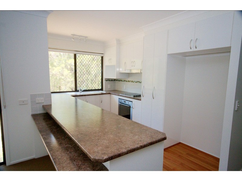 8a Marla Way, Carrara QLD 4211