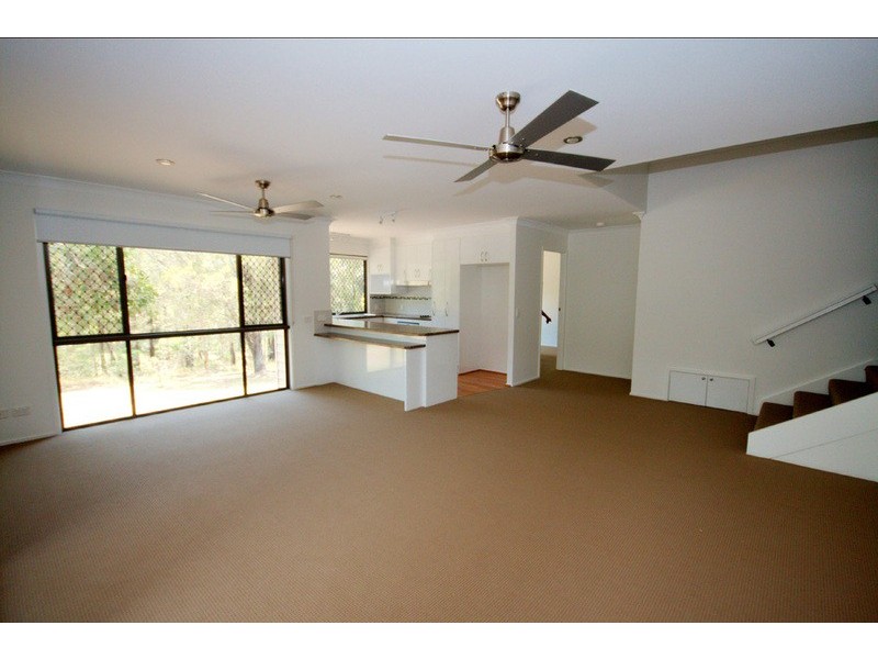 8a Marla Way, Carrara QLD 4211