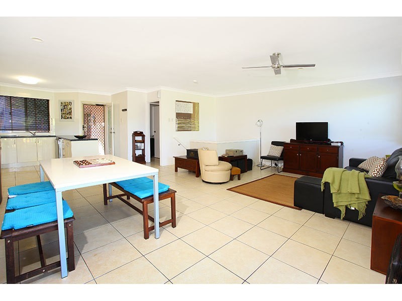 6/8 Kilpatrick Court, Highland Park QLD 4211