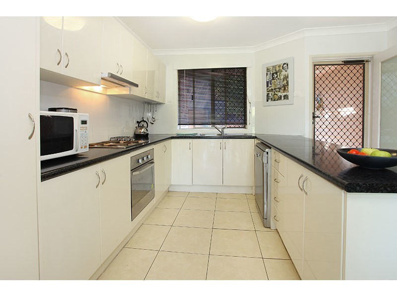 6/8 Kilpatrick Court, Highland Park QLD 4211