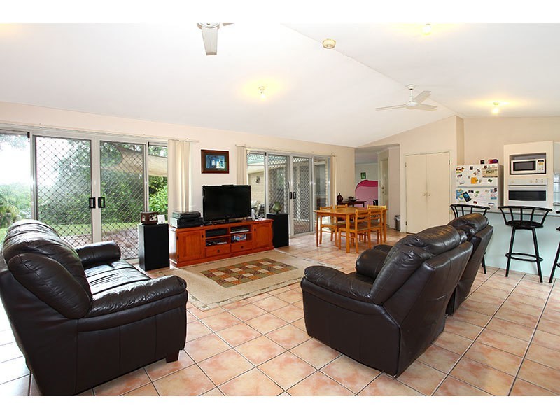 40 San Fernando Drive, Worongary QLD 4213