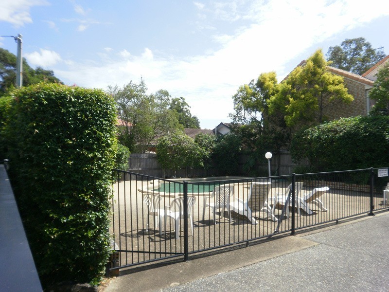 11/19 Blake Street, Southport QLD 4215