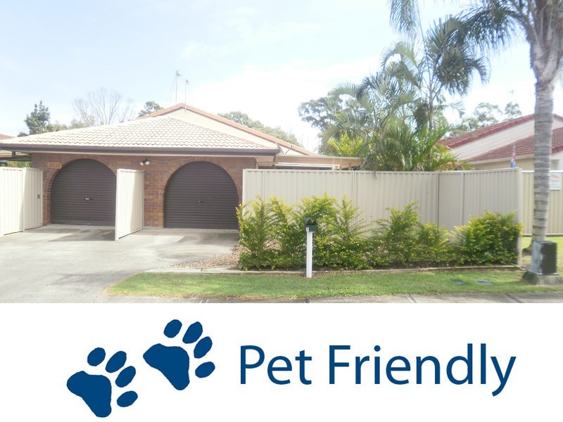 2/120 Kumbari Avenue, Labrador QLD 4215