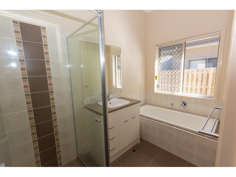 29 Banjo Crescent, Gilston QLD 4211