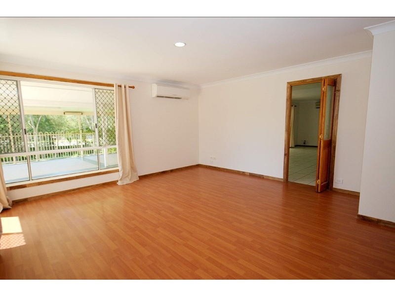 139 Castle Hill Drive North, Gaven QLD 4211