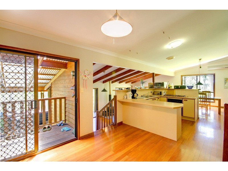 128 Narrow Leaf Road, Advancetown QLD 4211