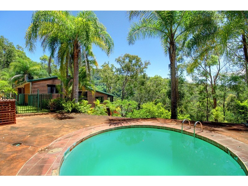 128 Narrow Leaf Road, Advancetown QLD 4211