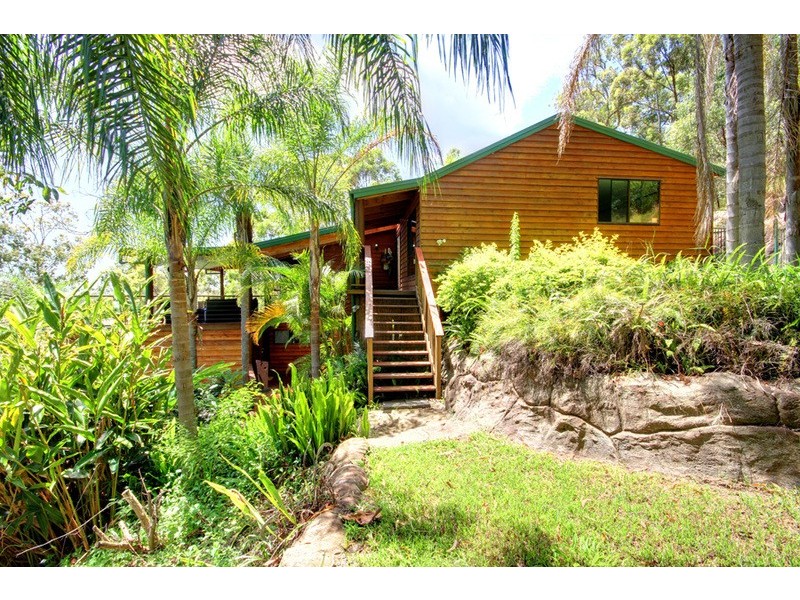 128 Narrow Leaf Road, Advancetown QLD 4211