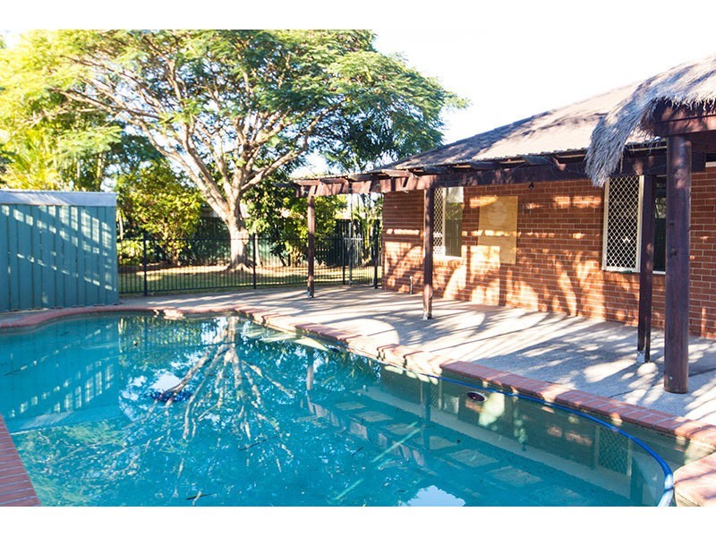 9 Shenton Way, Nerang QLD 4211