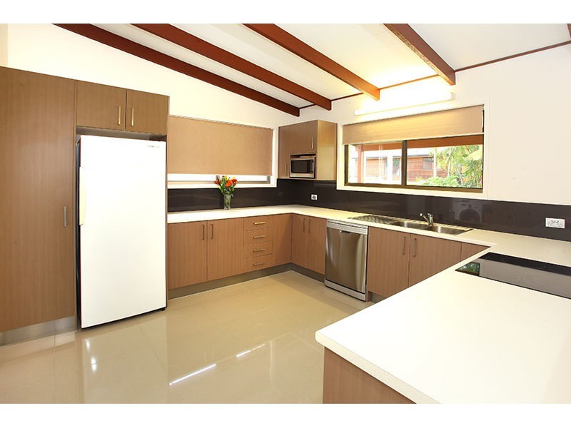 30 Baloo Crescent, Nerang QLD 4211