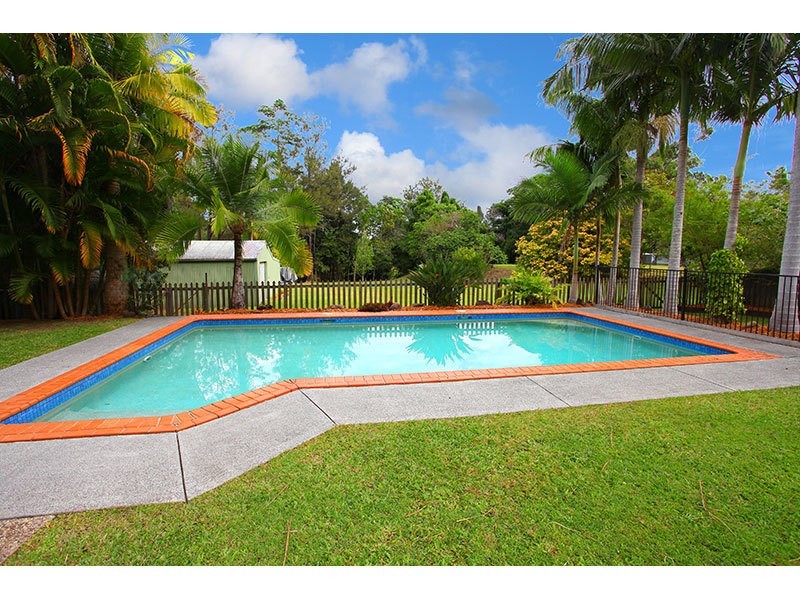 30 Baloo Crescent, Nerang QLD 4211