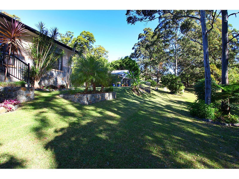 9 Hellfire Pass, Lower Beechmont QLD 4211