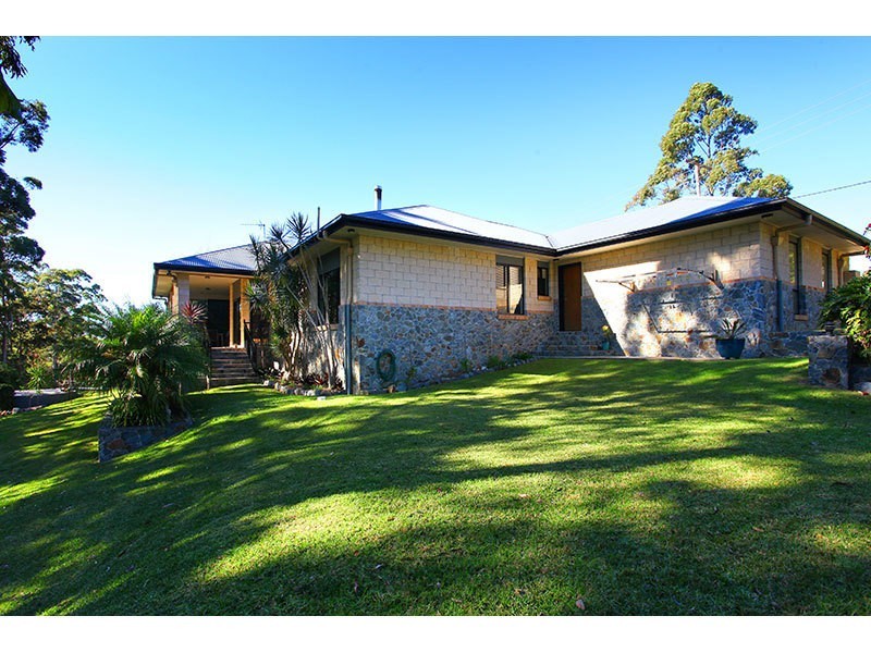 9 Hellfire Pass, Lower Beechmont QLD 4211