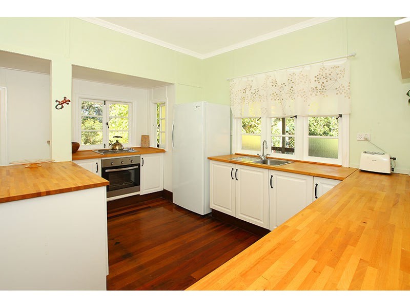 153 North Road, Lower Beechmont QLD 4211