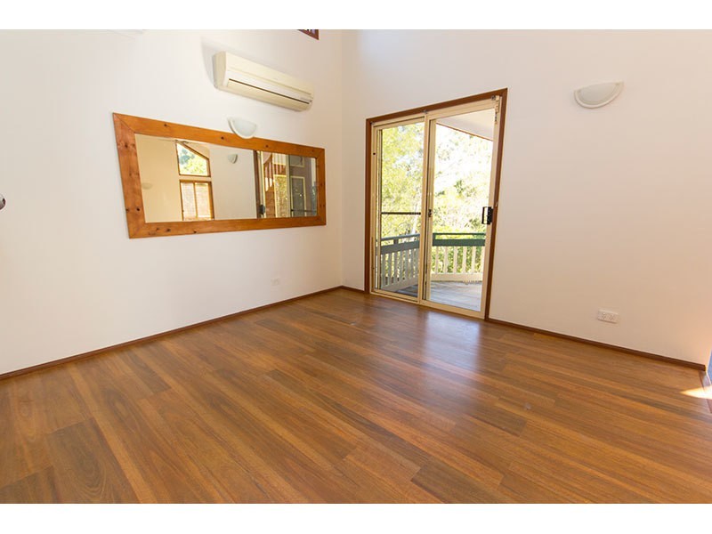 4 Pict Court, Nerang QLD 4211