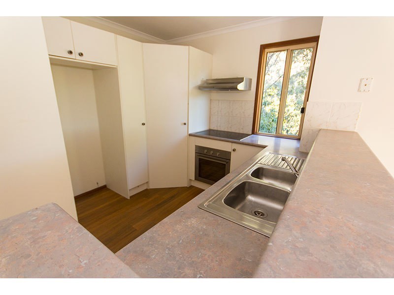 4 Pict Court, Nerang QLD 4211