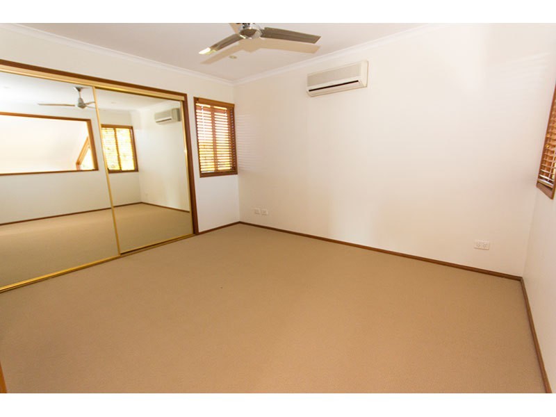 4 Pict Court, Nerang QLD 4211