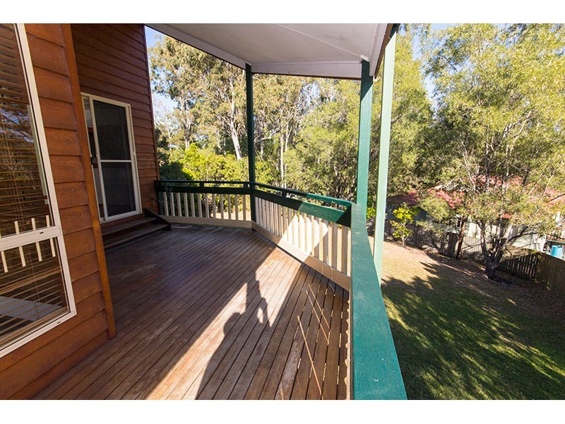 4 Pict Court, Nerang QLD 4211