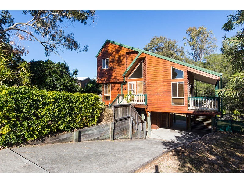 4 Pict Court, Nerang QLD 4211