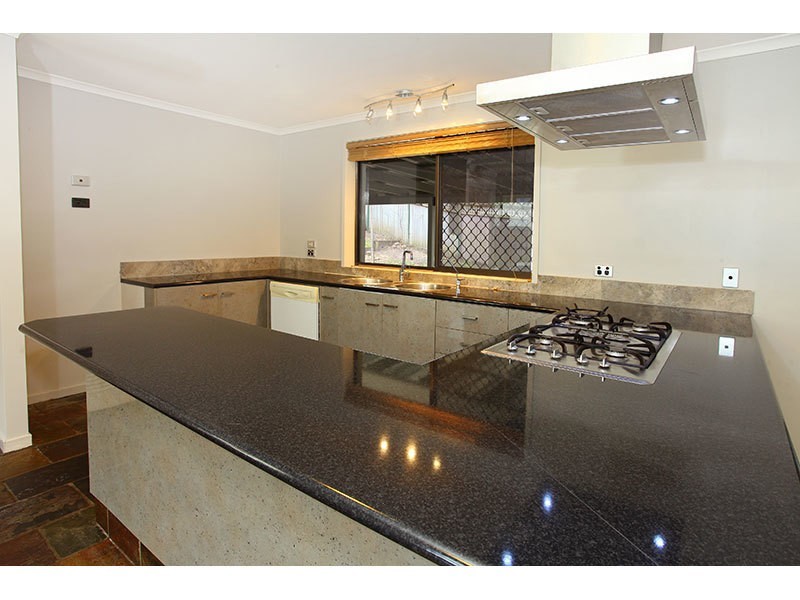 5 Glenmore Drive, Bonogin QLD 4213