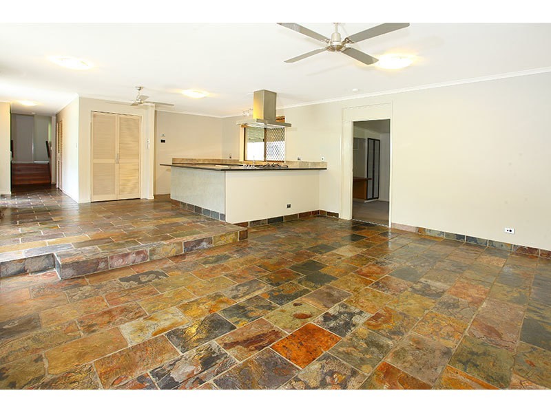 5 Glenmore Drive, Bonogin QLD 4213