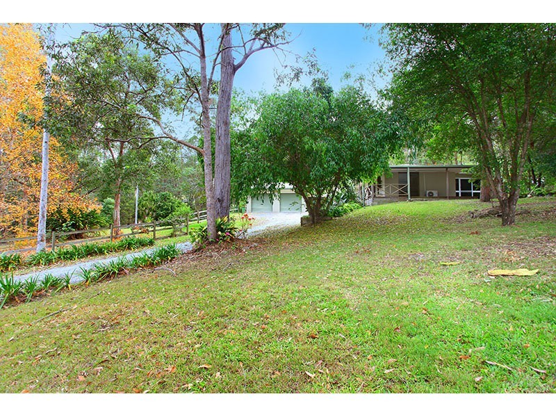 5 Glenmore Drive, Bonogin QLD 4213