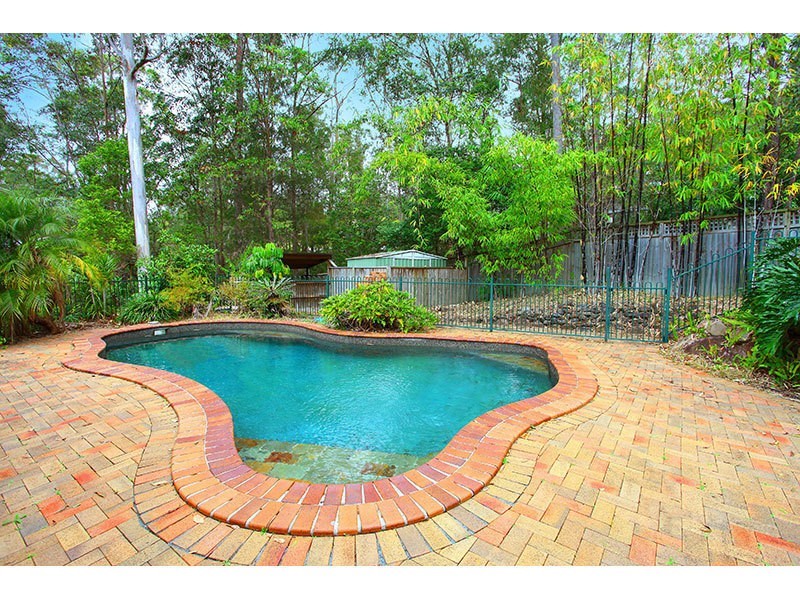 5 Glenmore Drive, Bonogin QLD 4213