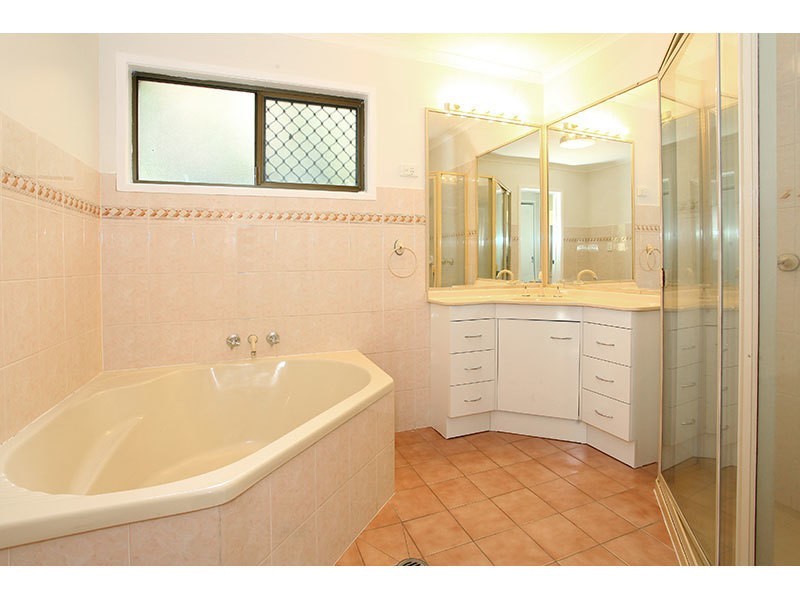 20 Mortensen Road, Nerang QLD 4211