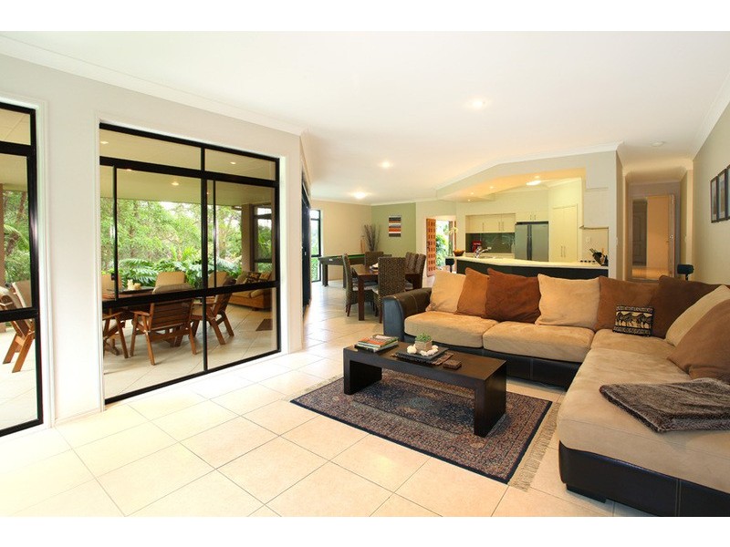 47 Trentbridge Court, Mount Nathan QLD 4211