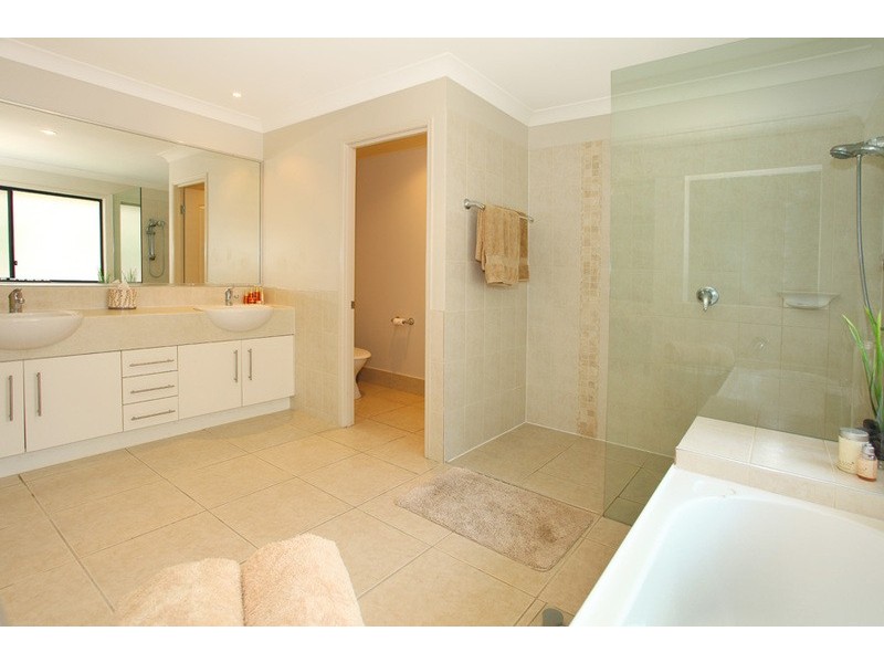 47 Trentbridge Court, Mount Nathan QLD 4211